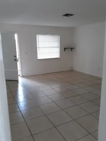4380 Lakewood Road Lake Worth FL 33461