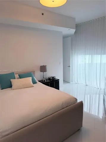15811 Collins Avenue Sunny Isles Beach FL 33160