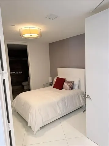 15811 Collins Avenue Sunny Isles Beach FL 33160