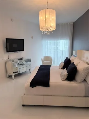 15811 Collins Avenue Sunny Isles Beach FL 33160