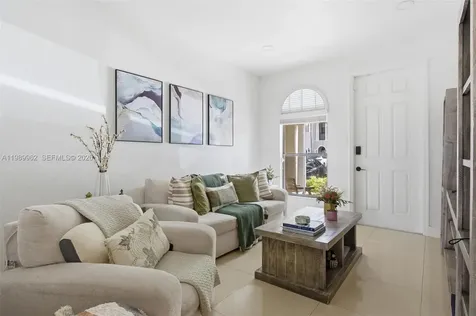 10319 NW 30th Terrace Doral FL 33172