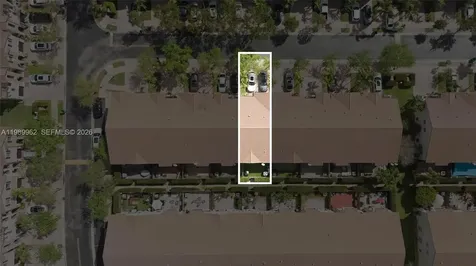 10319 NW 30th Terrace Doral FL 33172