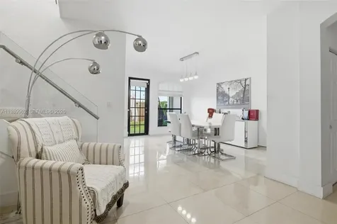 10319 NW 30th Terrace Doral FL 33172