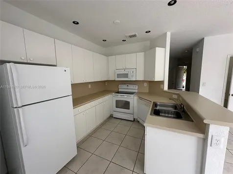 16602 SW 78th Terrace Miami FL 33193