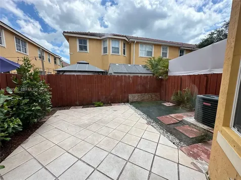 16602 SW 78th Terrace Miami FL 33193