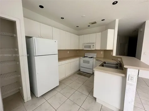 16602 SW 78th Terrace Miami FL 33193