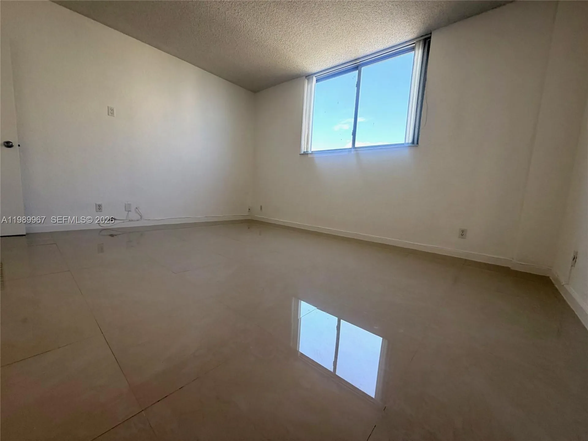 4001 S Ocean Drive Hollywood FL 33019
