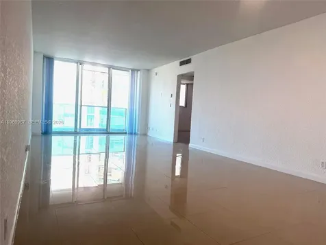 4001 S Ocean Drive Hollywood FL 33019