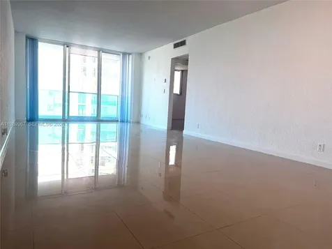 4001 S Ocean Drive Hollywood FL 33019