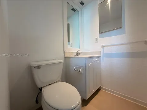 4001 S Ocean Drive Hollywood FL 33019