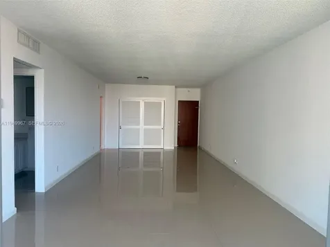 4001 S Ocean Drive Hollywood FL 33019