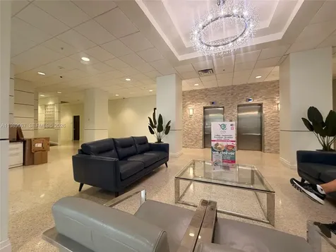 4001 S Ocean Drive Hollywood FL 33019