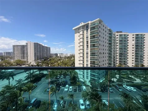4001 S Ocean Drive Hollywood FL 33019