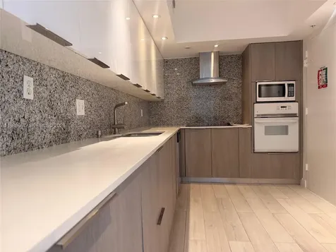 4001 S Ocean Drive Hollywood FL 33019