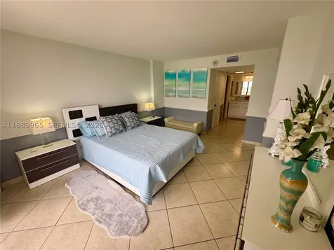 290 174th Street Sunny Isles Beach FL 33160