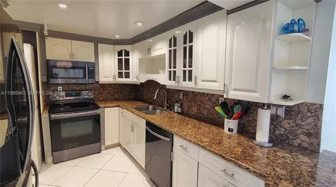 290 174th Street Sunny Isles Beach FL 33160