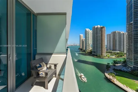 200 Biscayne Boulevard Way Miami FL 33131