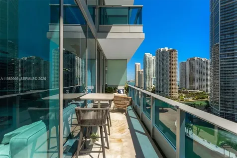 200 Biscayne Boulevard Way Miami FL 33131
