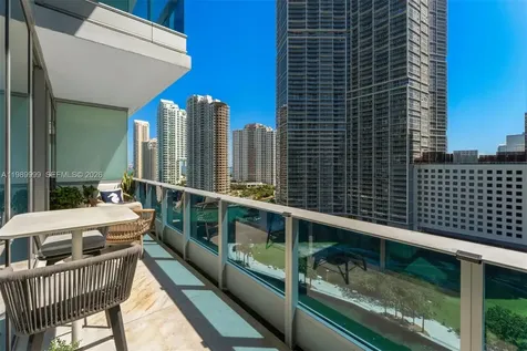 200 Biscayne Boulevard Way Miami FL 33131