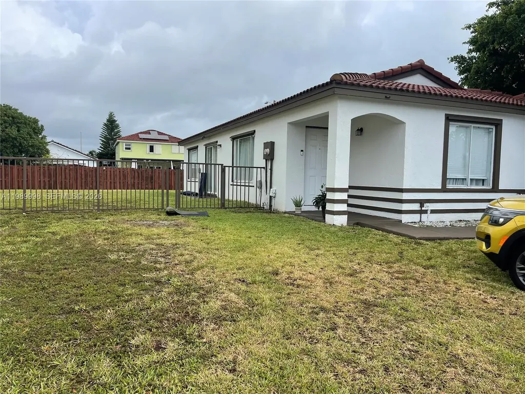 14252 SW 175th Terrace Miami FL 33177