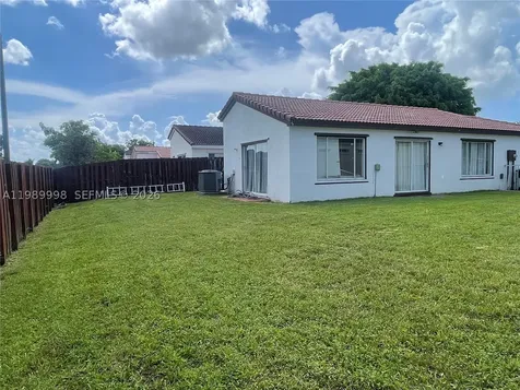 14252 SW 175th Terrace Miami FL 33177