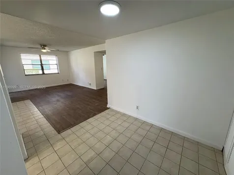 8444 Shadow Court Coral Springs FL 33071