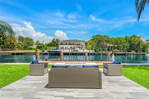 472 Sunset Drive Hallandale Beach FL 33009
