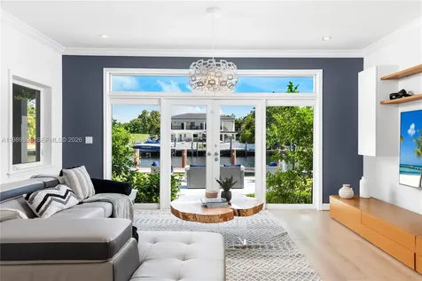 472 Sunset Drive Hallandale Beach FL 33009