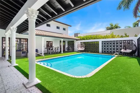 472 Sunset Drive Hallandale Beach FL 33009