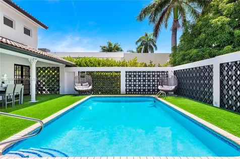 472 Sunset Drive Hallandale Beach FL 33009