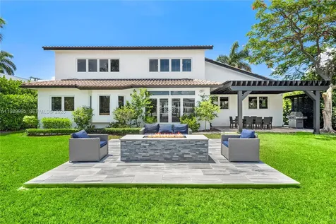 472 Sunset Drive Hallandale Beach FL 33009