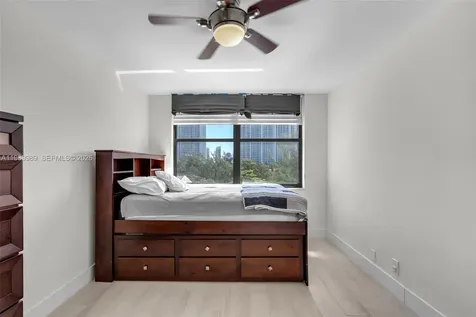 18151 NE 31st Court Aventura FL 33160