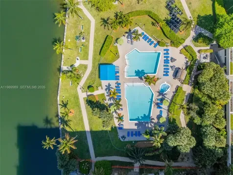 18151 NE 31st Court Aventura FL 33160