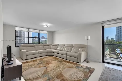 18151 NE 31st Court Aventura FL 33160