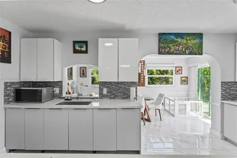 7506 NW 41st Street Coral Springs FL 33065