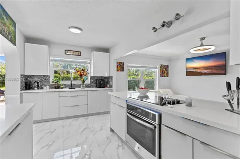 7506 NW 41st Street Coral Springs FL 33065