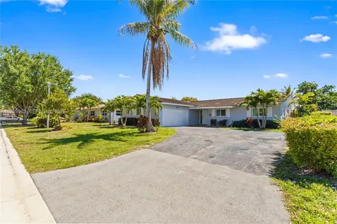 7506 NW 41st Street Coral Springs FL 33065