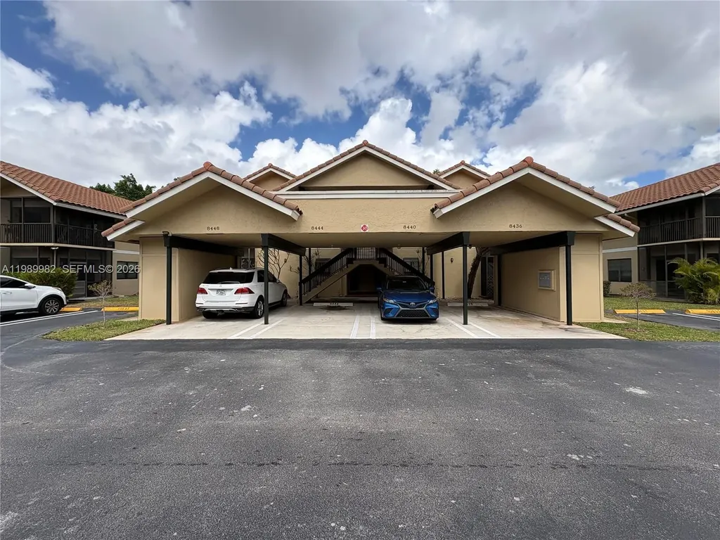 8444 Shadow Court Coral Springs FL 33071