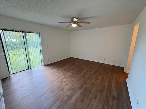 8444 Shadow Court Coral Springs FL 33071