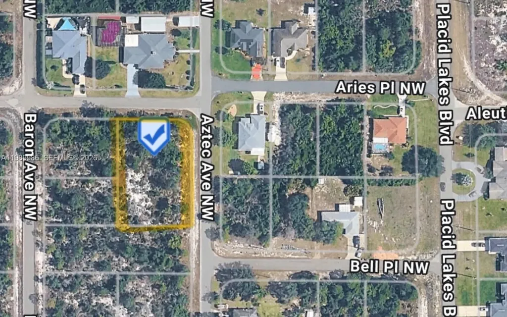 207 NW Aztec Lake Placid FL 33852