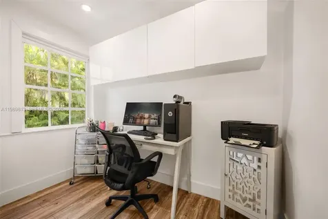 4206 Alhambra Circle Coral Gables FL 33146