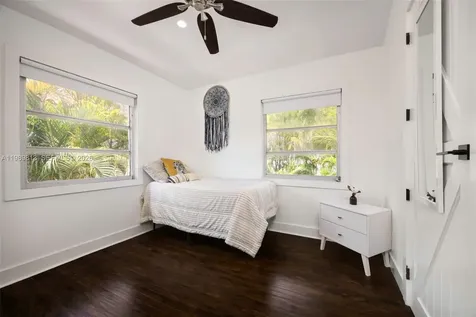 4206 Alhambra Circle Coral Gables FL 33146