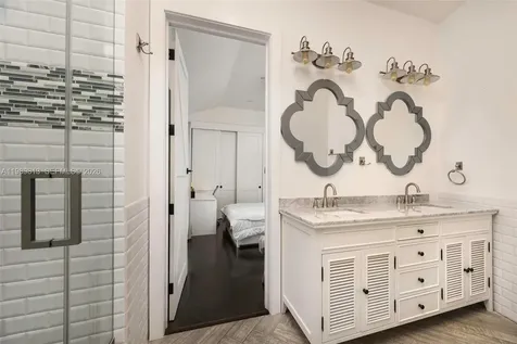 4206 Alhambra Circle Coral Gables FL 33146