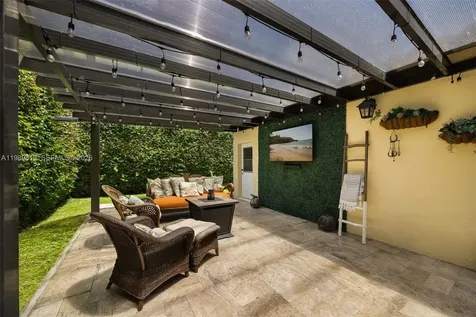 4206 Alhambra Circle Coral Gables FL 33146