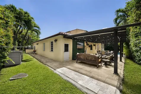 4206 Alhambra Circle Coral Gables FL 33146