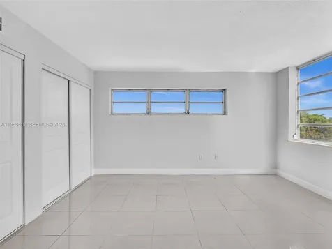 1770 NE 191st Street Miami FL 33179