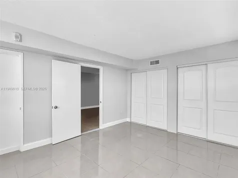 1770 NE 191st Street Miami FL 33179