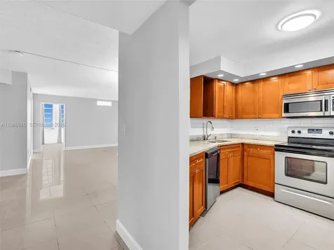 1770 NE 191st Street Miami FL 33179