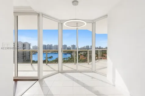 3598 Yacht Club Drive Aventura FL 33180