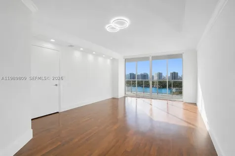 3598 Yacht Club Drive Aventura FL 33180